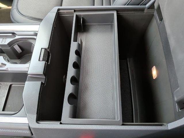 New 2026 Star White Metallic Tri-Coat Ford F-250® Platinum® image 90