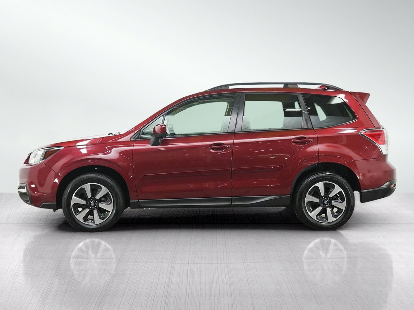 Used 2017 Subaru Forester Premium with VIN JF2SJAGCXHH504517 for sale in Burnsville, Minnesota