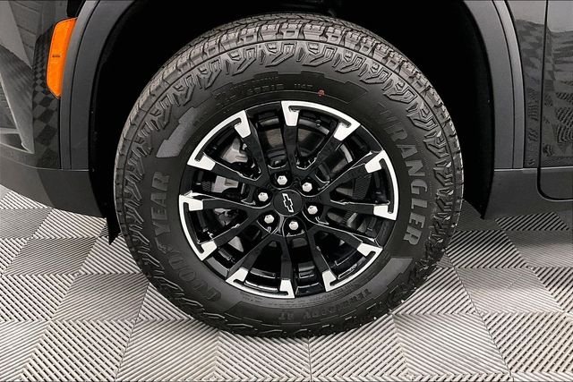 2025 Chevrolet Traverse Z71 - Photo 10