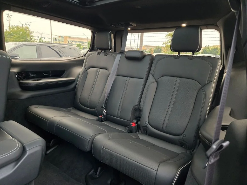Certified Used 2023 Black Jeep Series II image 34