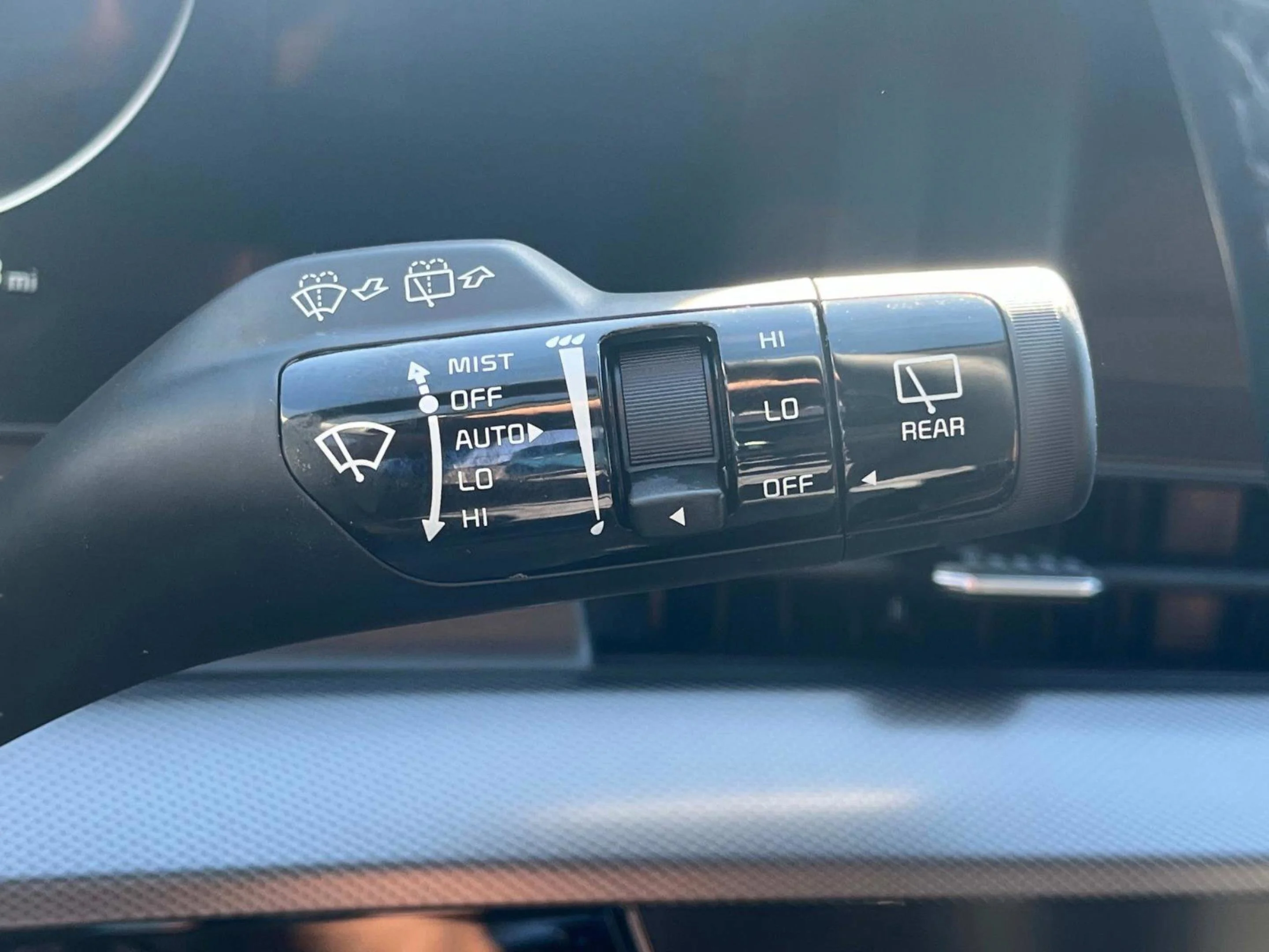 2025 Kia Sportage SX Prestige - Photo 36