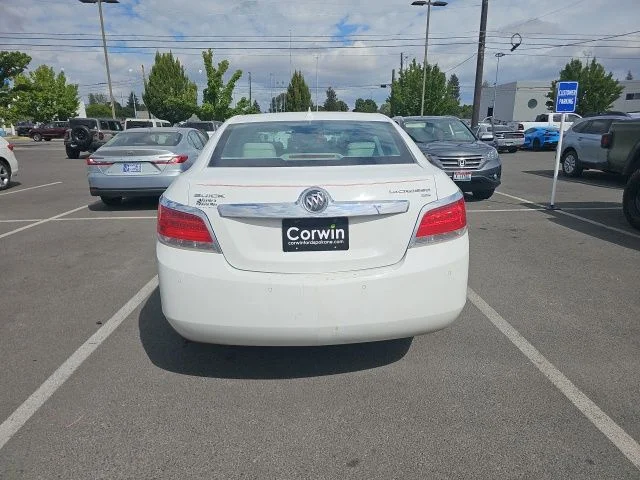 Used 2010 Summit White Buick CXL image 8