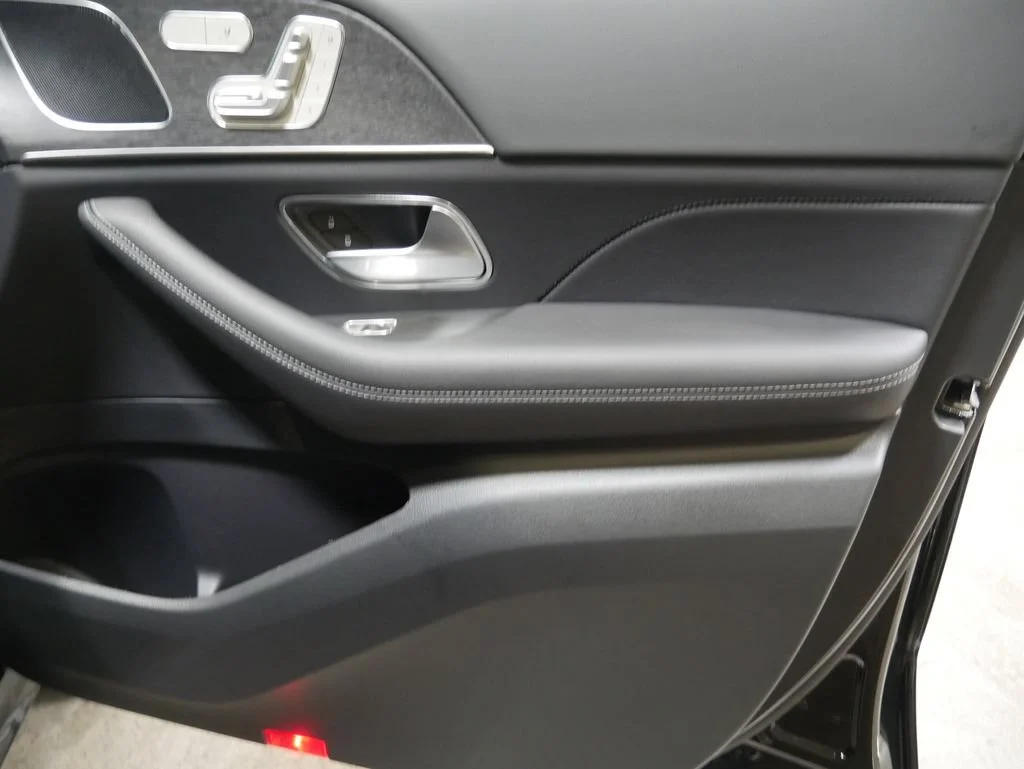 New 2026 Black Mercedes-Benz GLE 350 image 18
