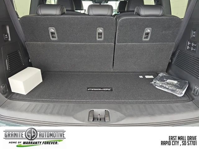 2026 Nissan Armada PRO-4X - Photo 22