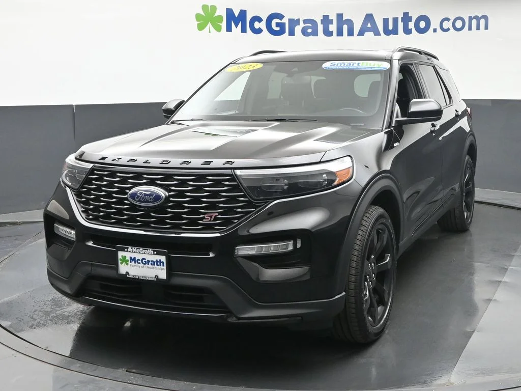Used 2023 Black Ford ST-Line image 25