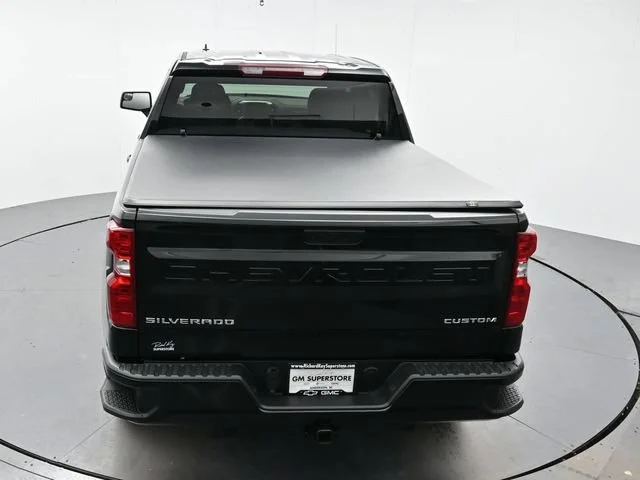 Used 2026 Black Chevrolet Custom image 34
