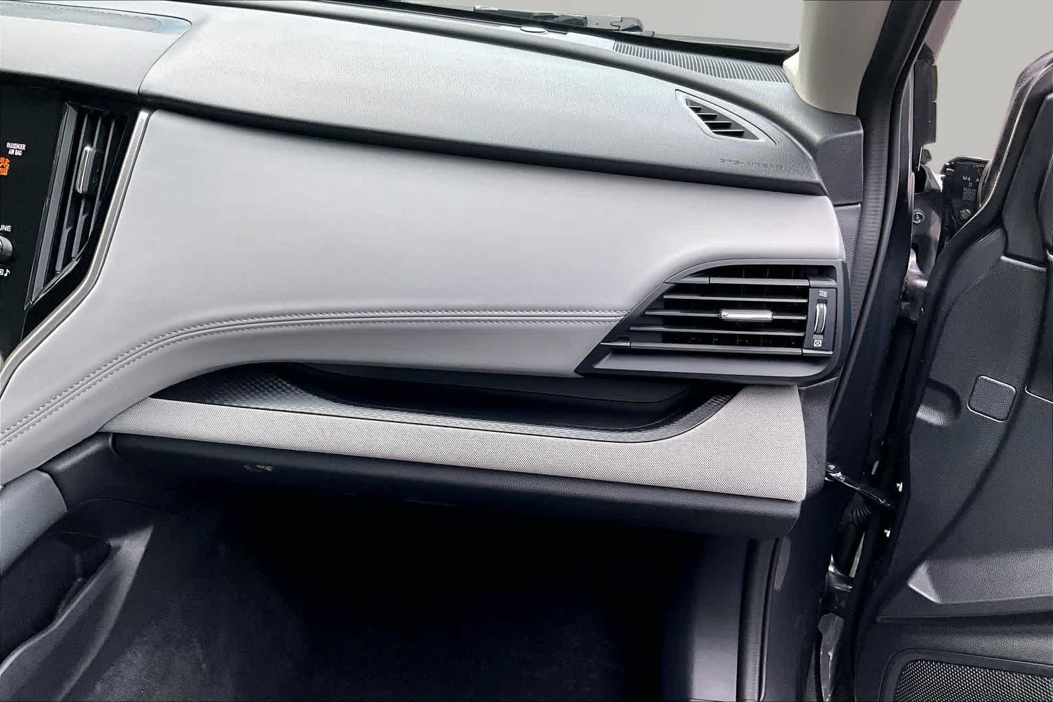 Used 2025 Magnetite Gray Metallic Subaru Premium image 18