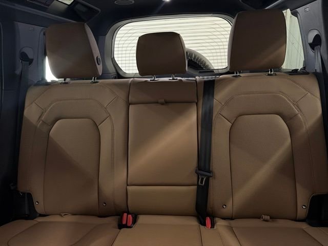 New 2026 Borasco Grey Land Rover X-Dynamic SE image 13
