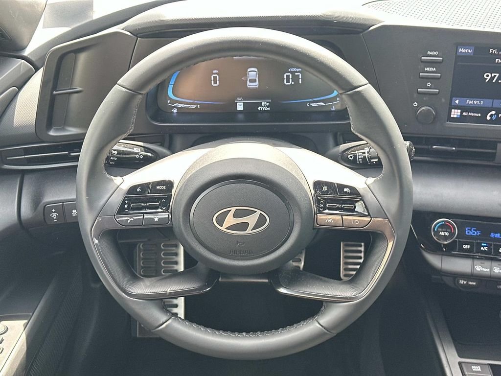 Certified Used 2025 White Hyundai SEL Sport image 20