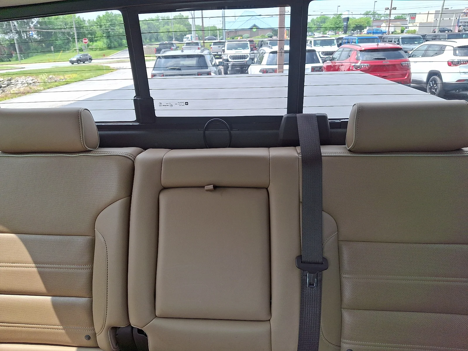 Used 2017 White GMC Denali image 20