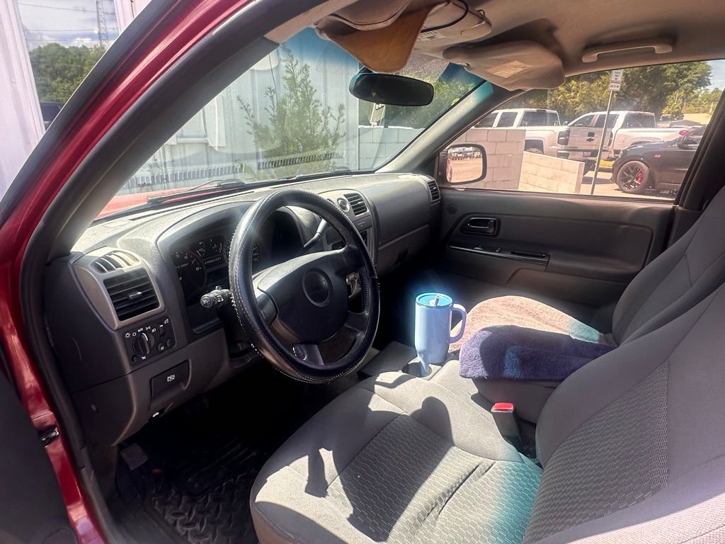 Used 2006 Red Chevrolet LT image 9