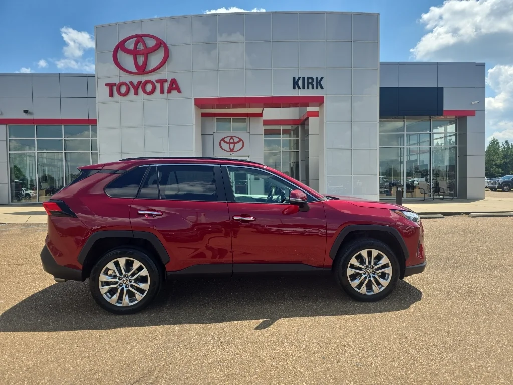 2025 Toyota RAV4