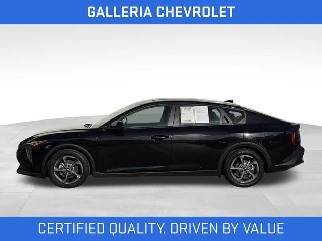Used 2025 Aurora Black Kia LXS image 4
