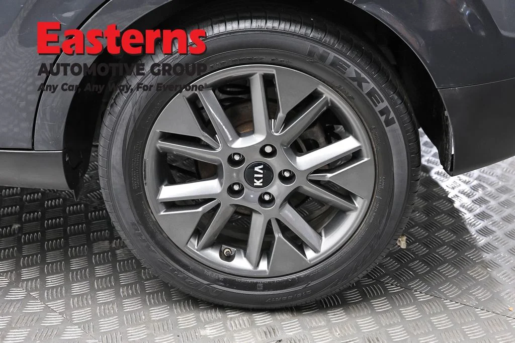 Used 2021 Gray Kia S image 8