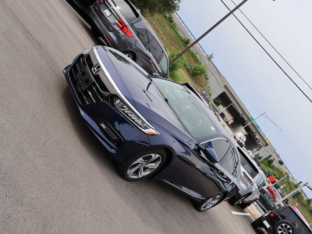Used 2018  Honda EX-L 2.0T image 3