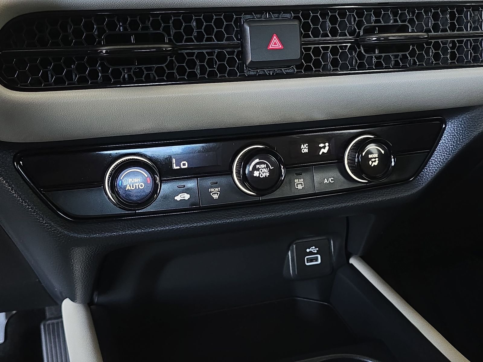 Used 2025 Silver Honda LX image 25