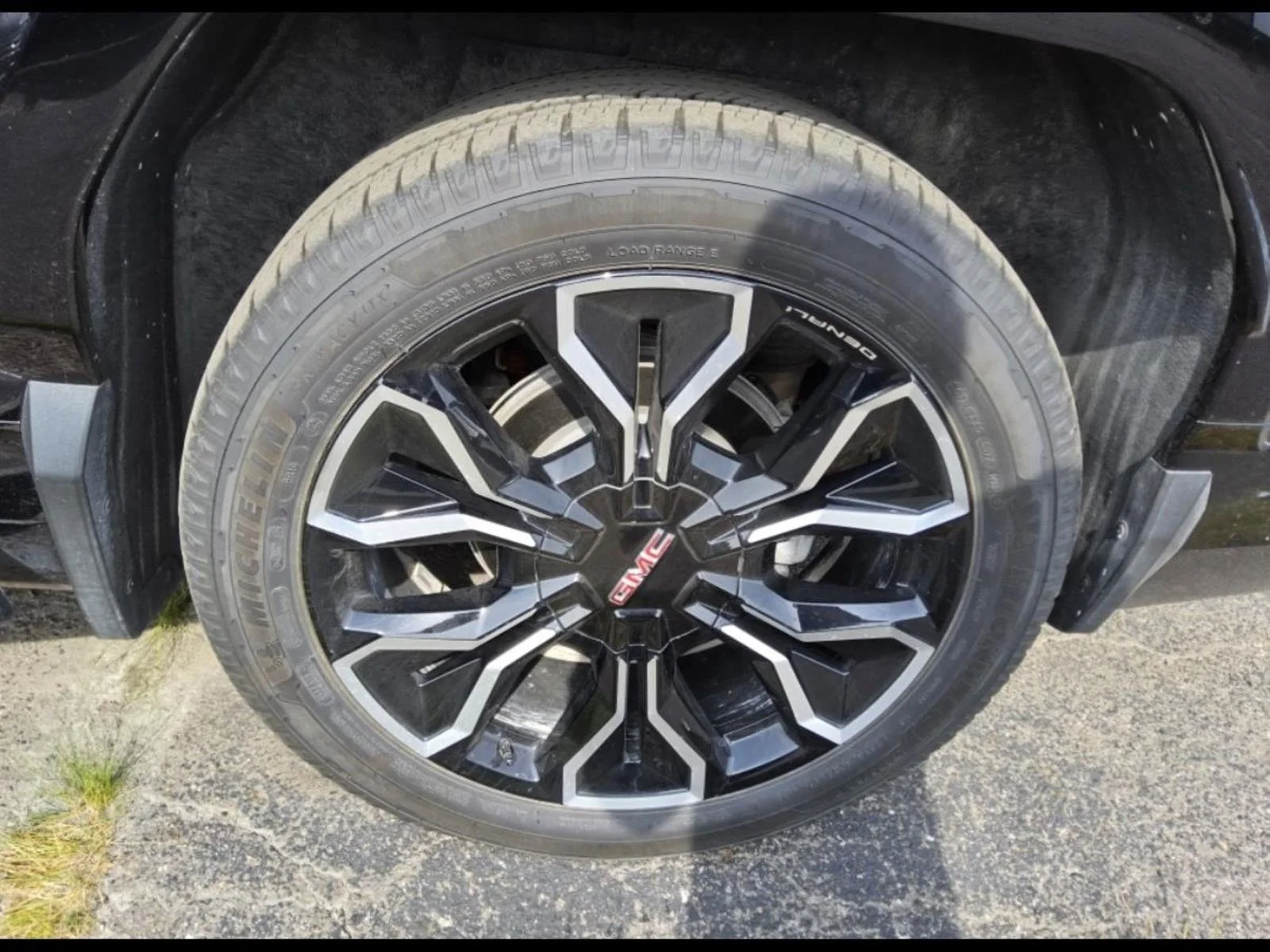 Used 2026 Dark Ember Metallic GMC Denali Max Range image 8