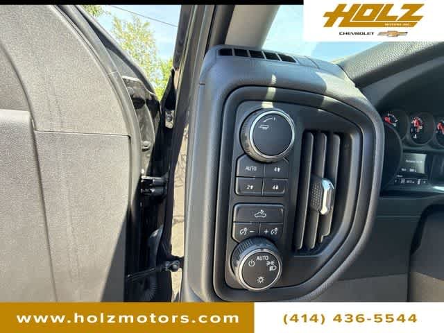 2024 Chevrolet Silverado 1500 Custom - Photo 17