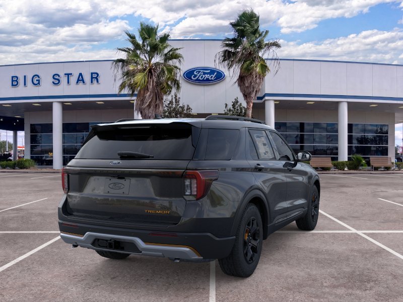 New 2026 Agate Black Metallic Ford Tremor® image 8