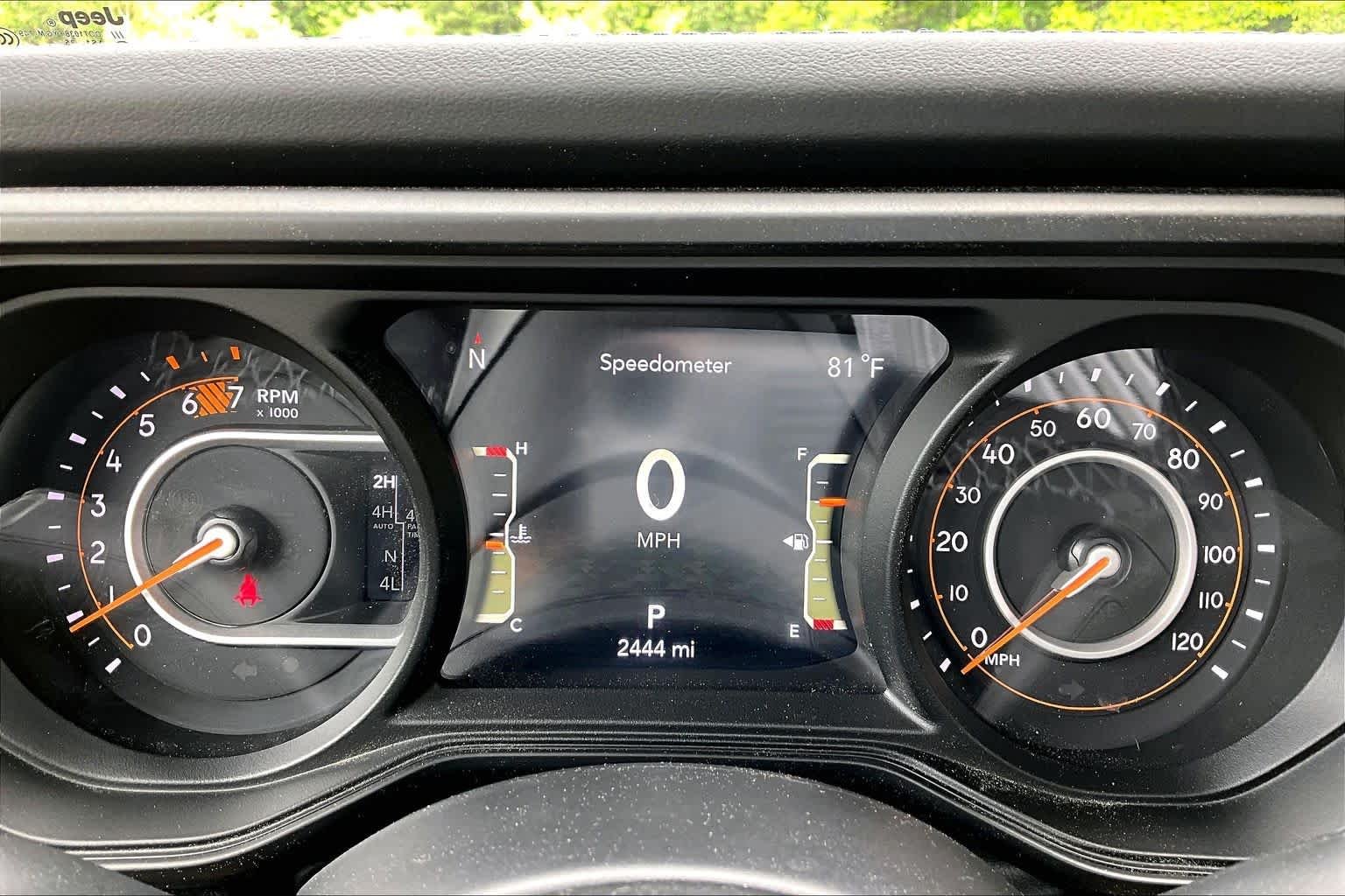 Used 2025 Black Clearcoat Jeep Rubicon X image 26