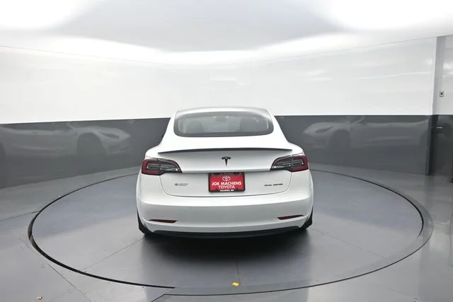 Used 2022  Tesla Long Range image 55