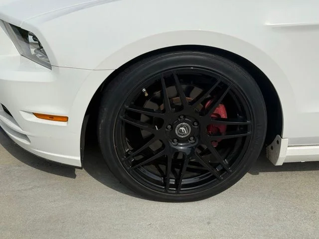 Used 2013 White Ford GT Premium Supercharged image 5