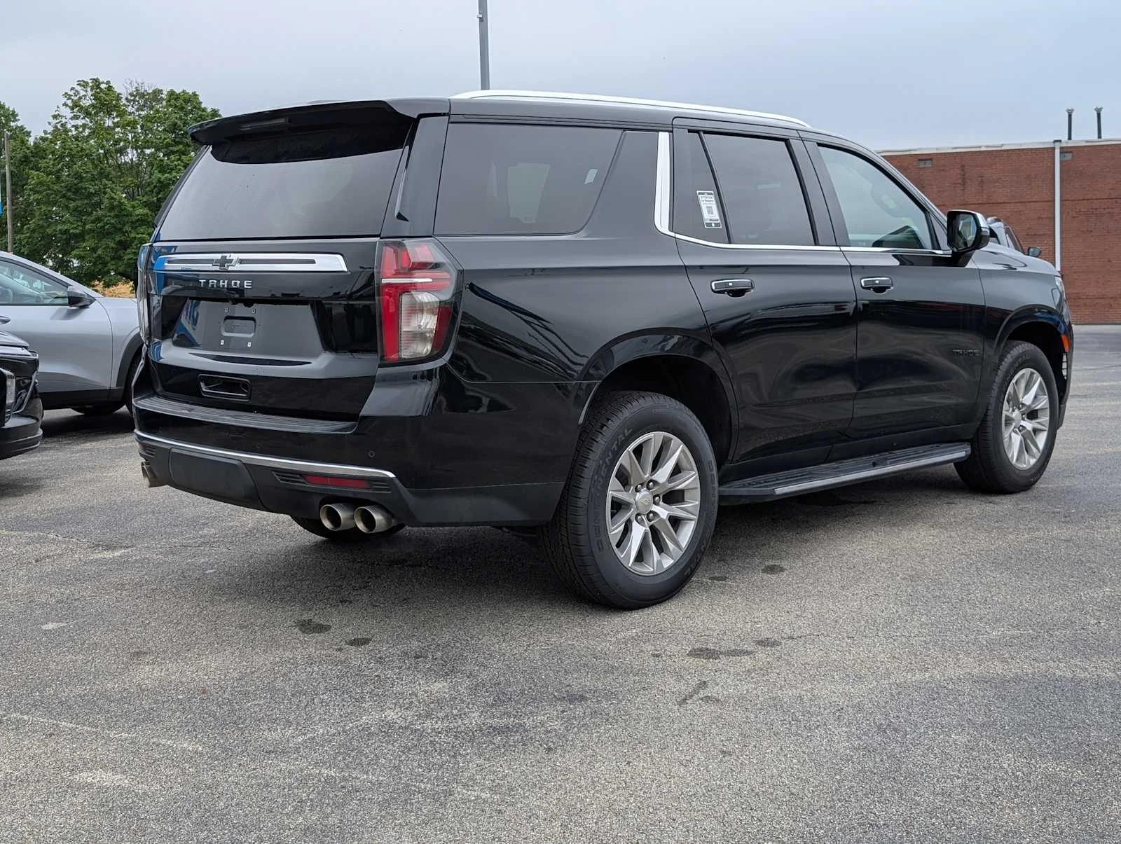Used 2021 Black Chevrolet Premier image 8