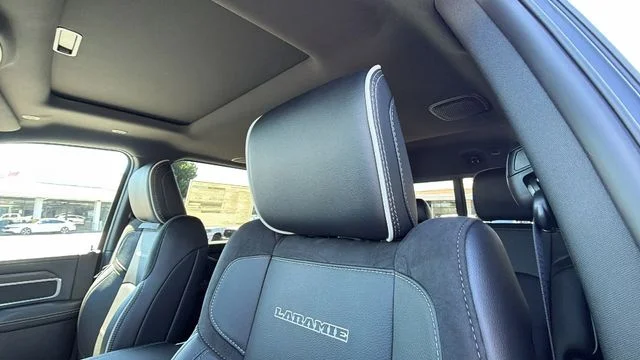 2026 RAM 3500 Laramie - Photo 23