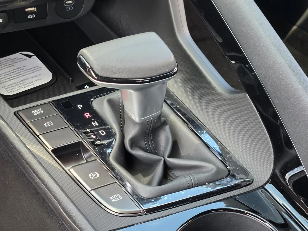 New 2026 Abyss Black Hyundai SEL Sport image 25