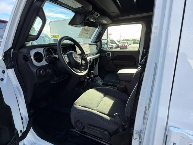New 2027 White/off-white Jeep Willys image 12