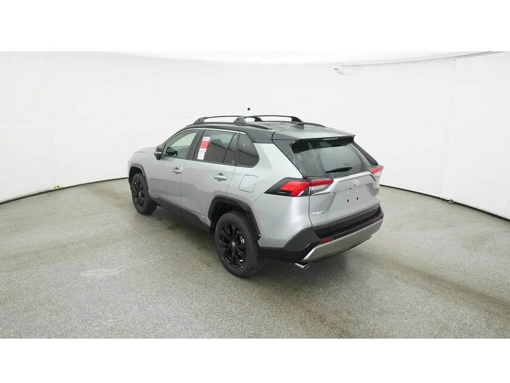 Used 2025 Silver Toyota XSE image 7
