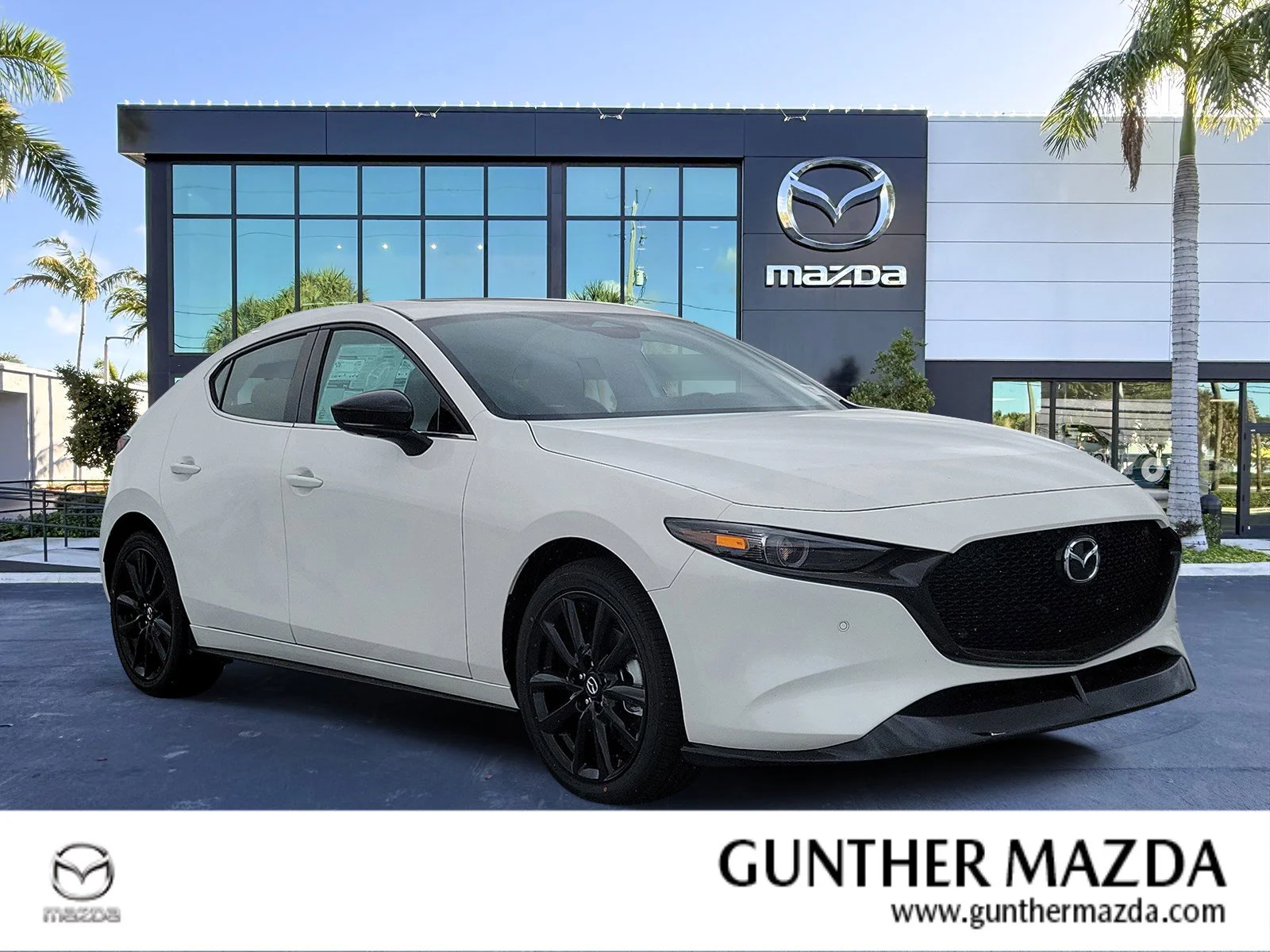 2026 Mazda CX-3 Premium Plus 2.5 AT 5-Door SKYACTIV AWD's photo