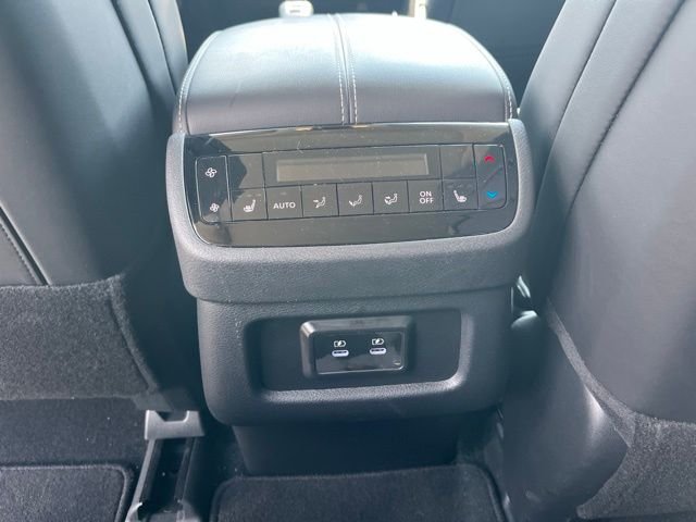 Certified Used 2026 Mineral INFINITI LUXE image 15