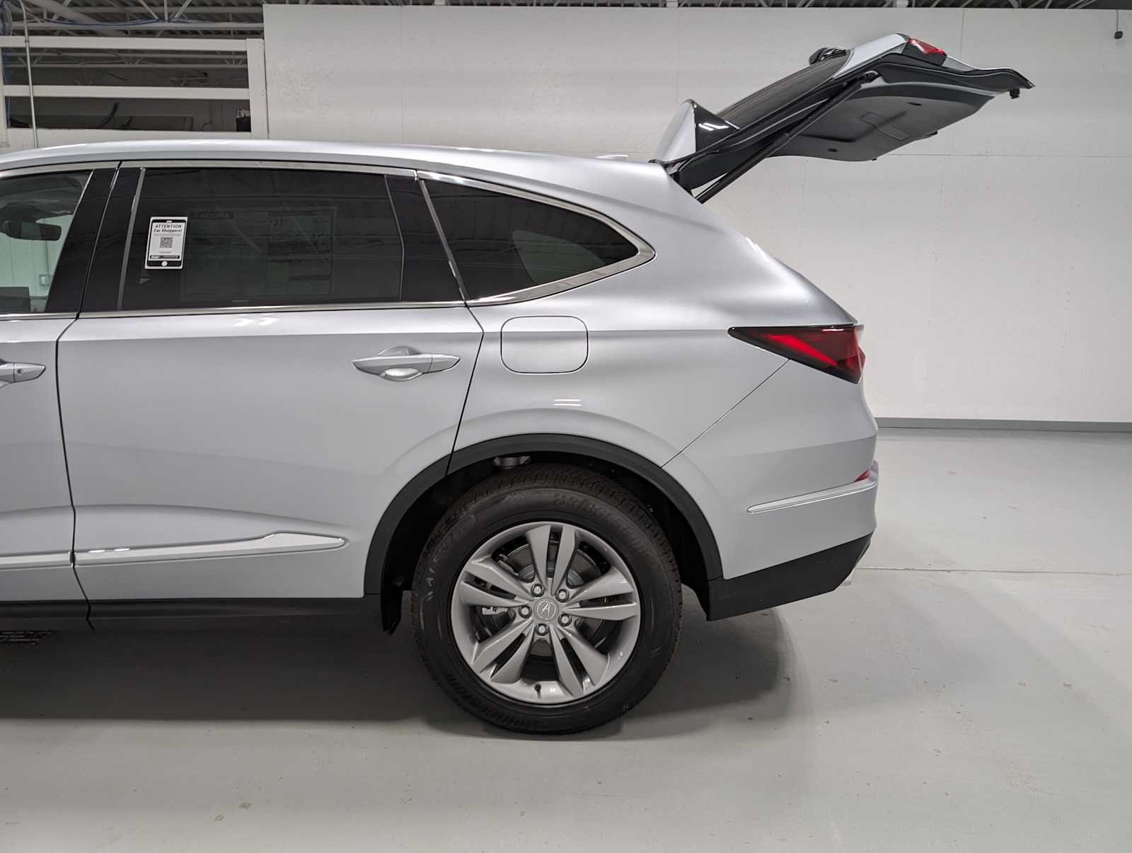 New 2026 Solar Silver Metallic Acura  image 9