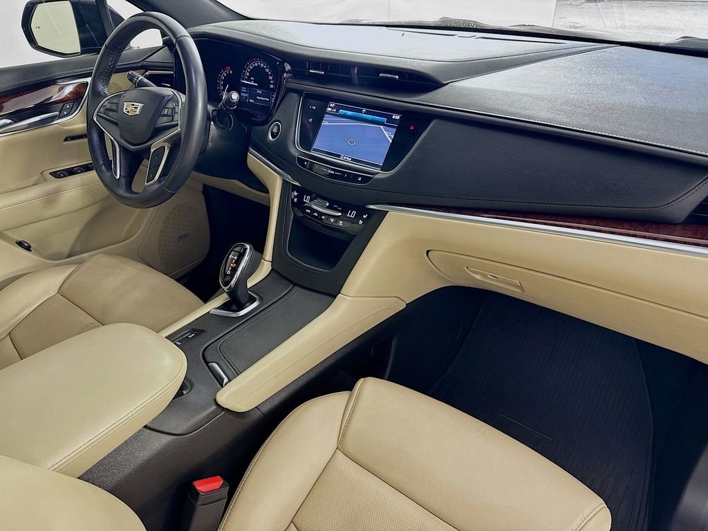 Used 2018 Stellar Black Metallic Cadillac Premium Luxury image 39