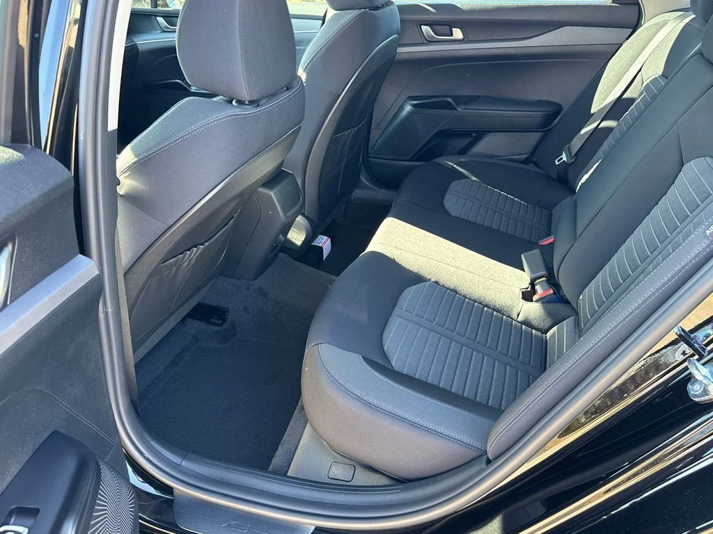 New 2026 Black Kia LXS image 21
