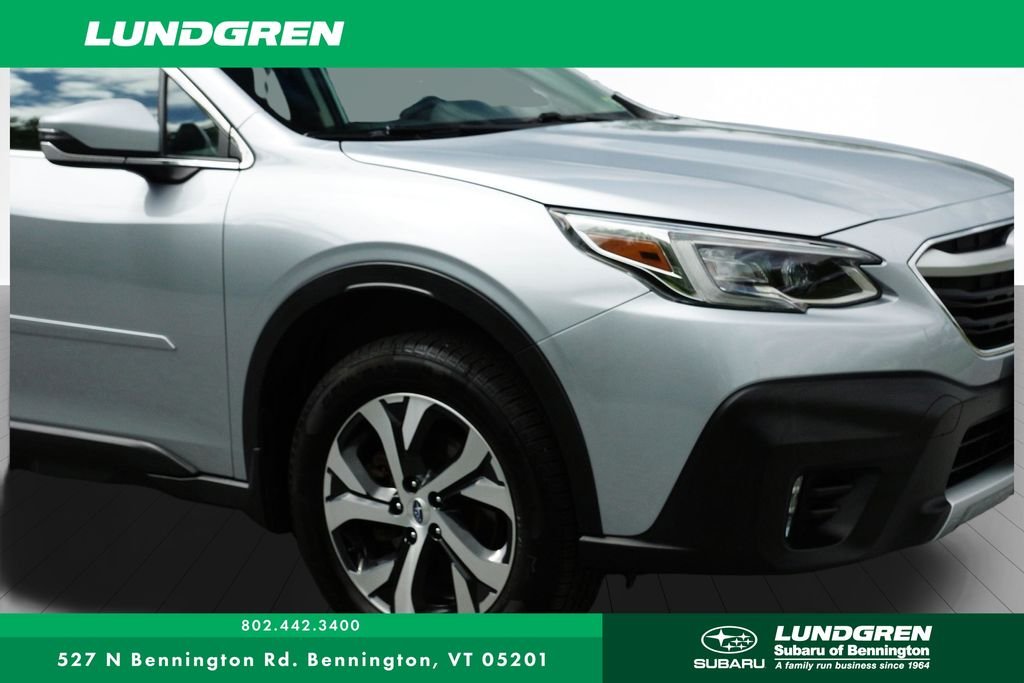 Used 2022 Silver Subaru Limited image 35