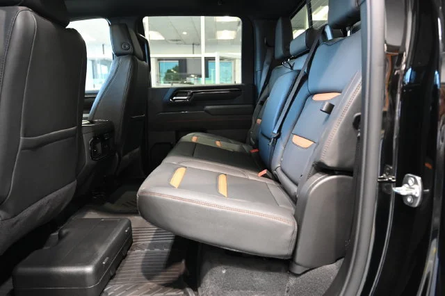 2026 GMC Sierra 2500HD AT4 - Photo 14
