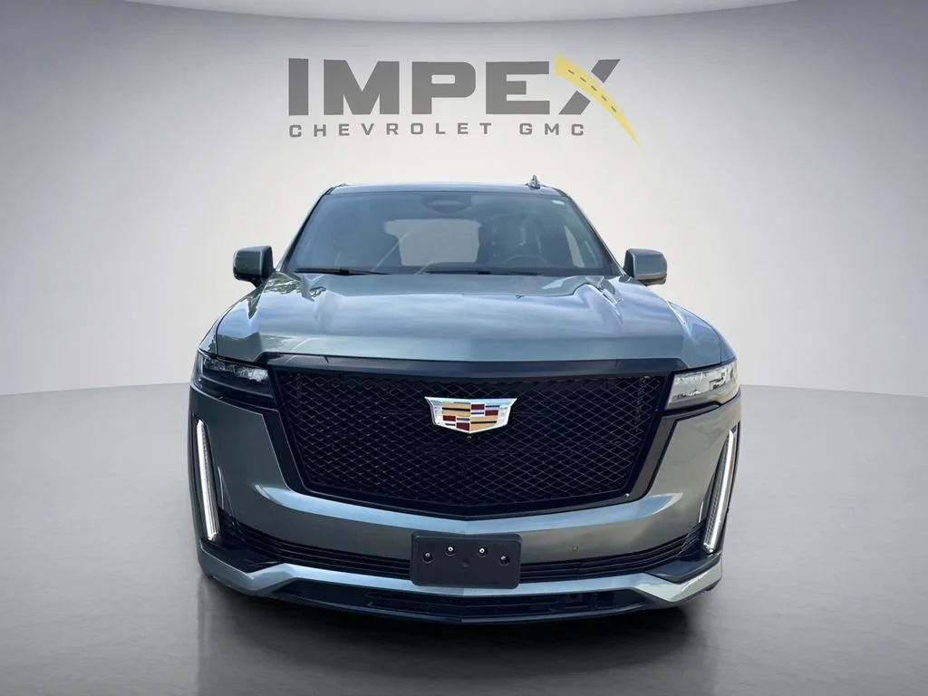 Used 2023 Dark Emerald Metallic Cadillac Sport Platinum image 8