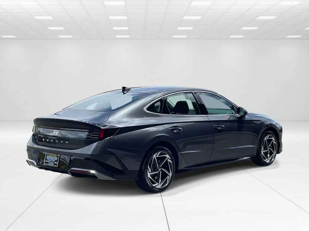 New 2026 Gray Hyundai SEL Sport image 6