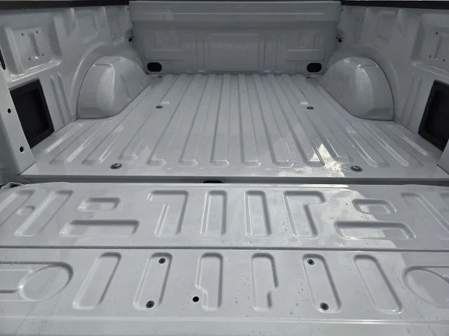 New 2026 Oxford White Ford XL image 40