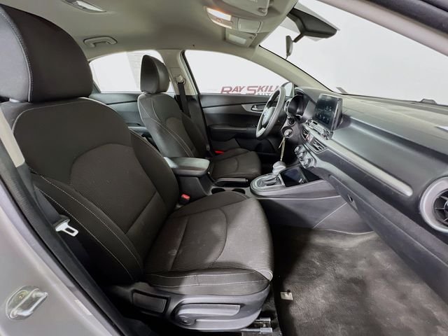 2021 Kia Forte LXS - Photo 33