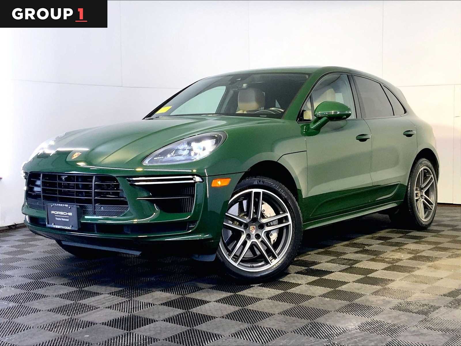 2020 Porsche Macan Turbo