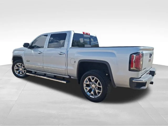 Used 2017 Silver GMC SLT image 5
