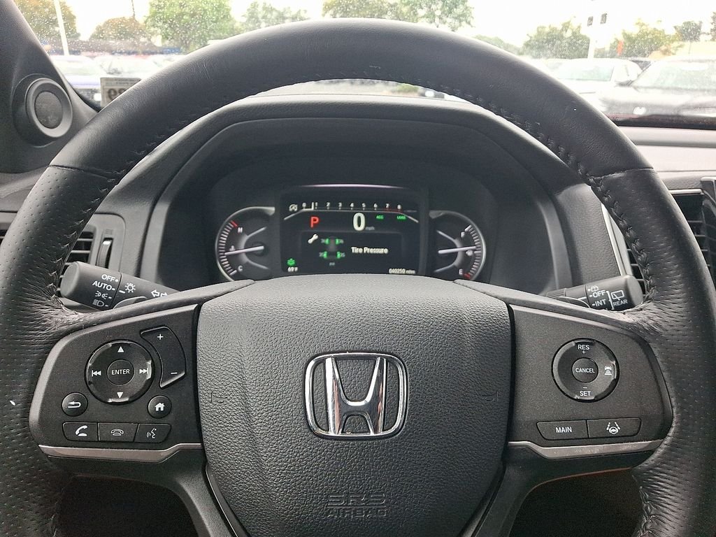 Certified Used 2024 Radiant Red Metallic II Honda EX-L image 20
