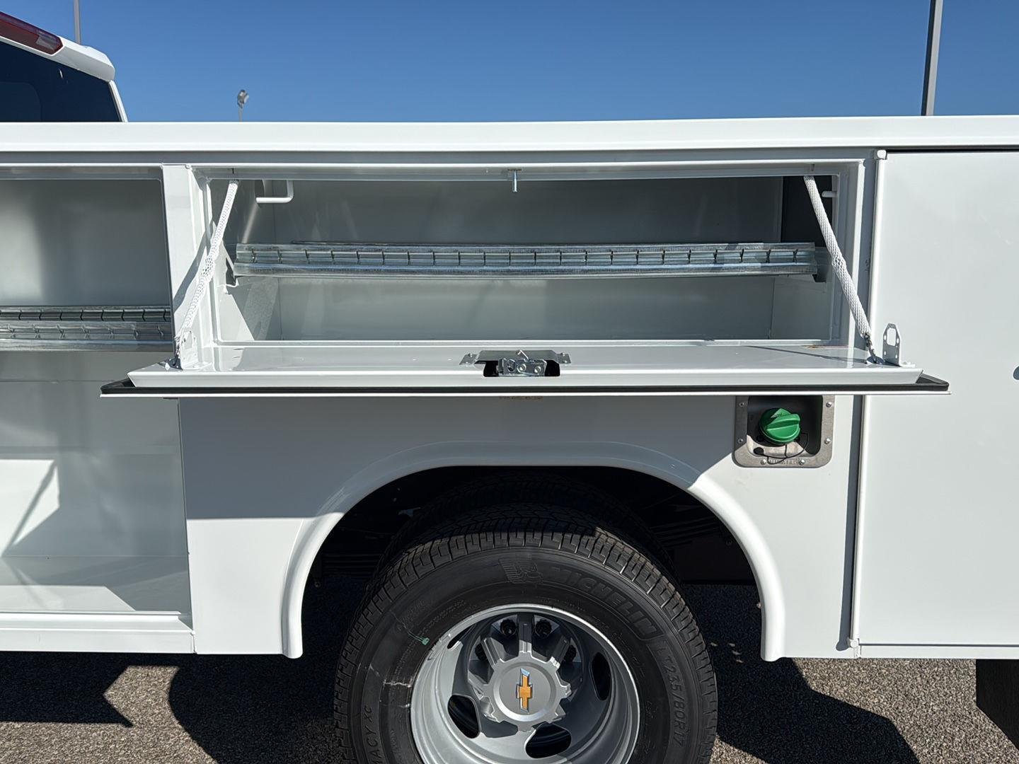 New 2026 Summit White Chevrolet Work Truck image 7