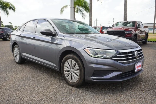 Used 2020 GREY Volkswagen S image 3