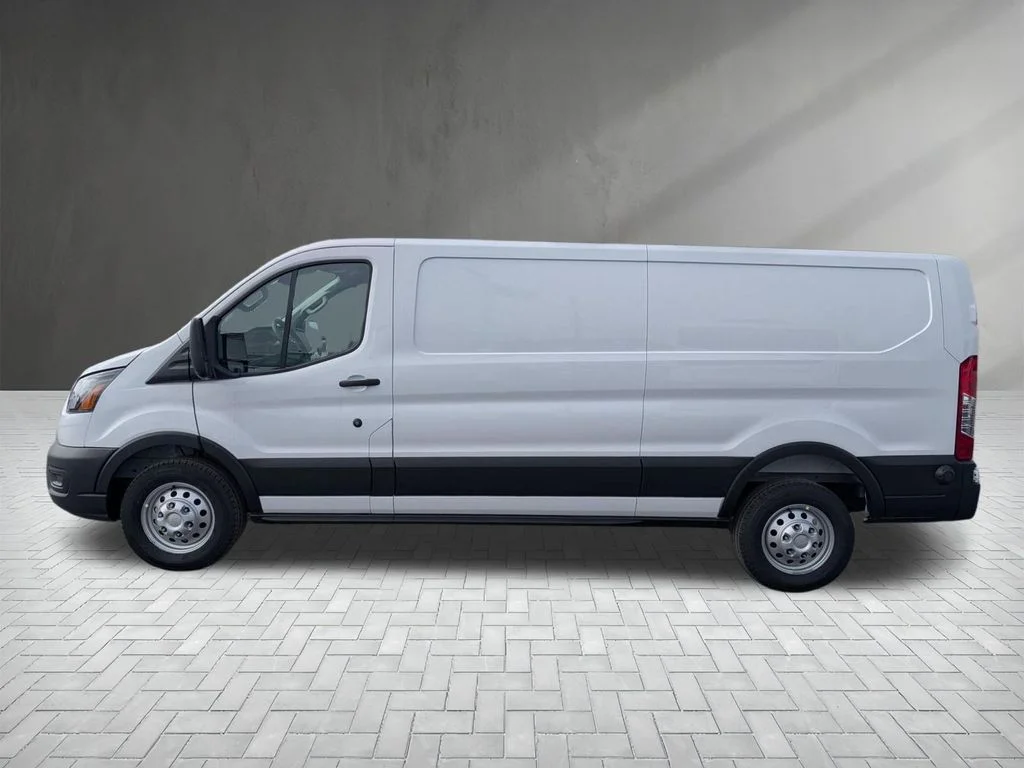 New 2025 Oxford White Ford Cargo Van image 5