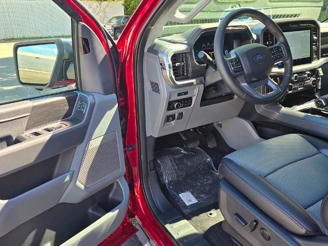 New 2026 Ruby Red Metallic Tinted Clearcoat Ford Lariat® image 31