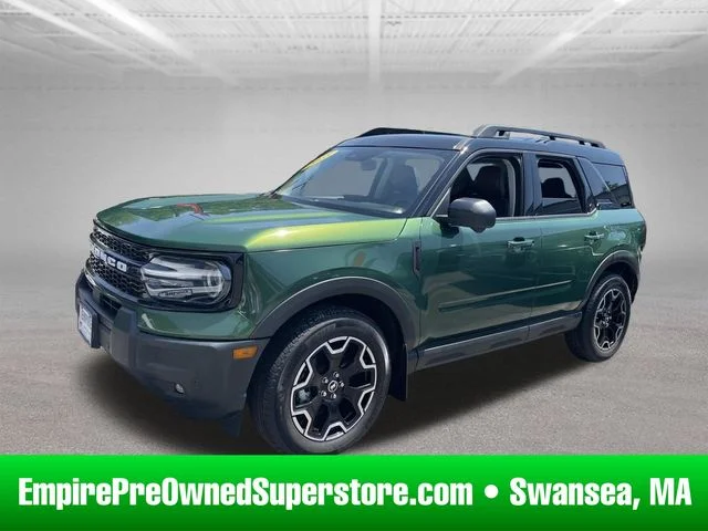 Used 2025 Green Ford Outer Banks image 1